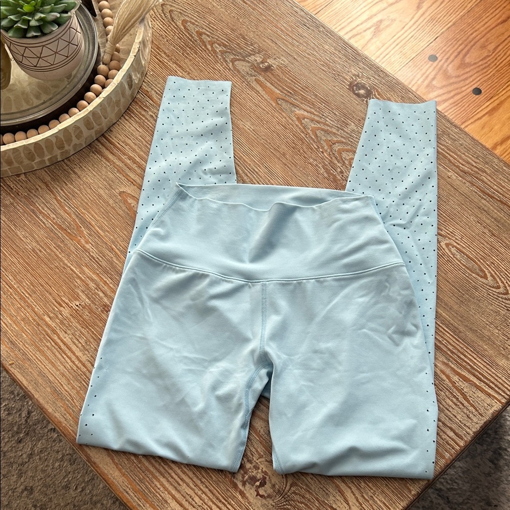 BuffBunny Sky Blue Leggings